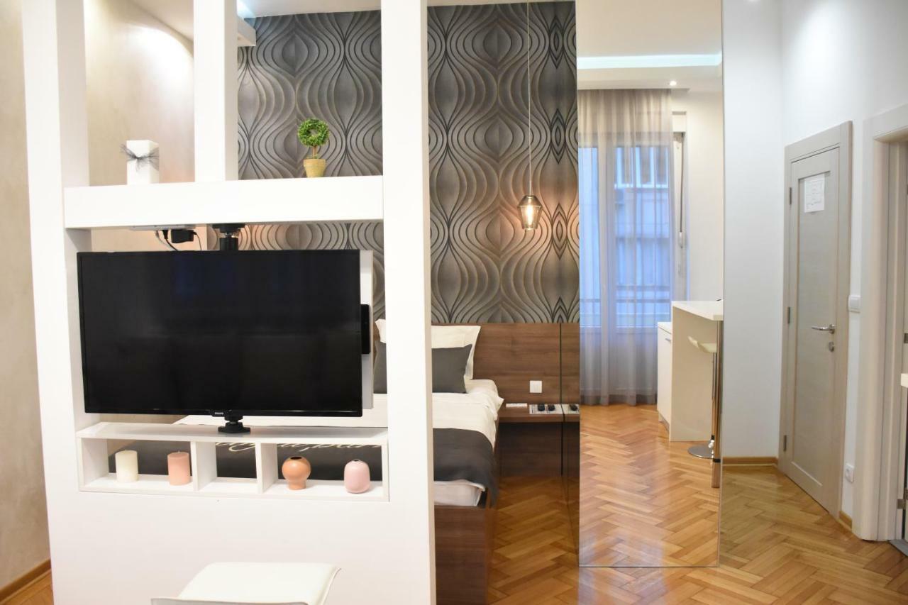 Apartament Royal Park Belgrad Zewnętrze zdjęcie